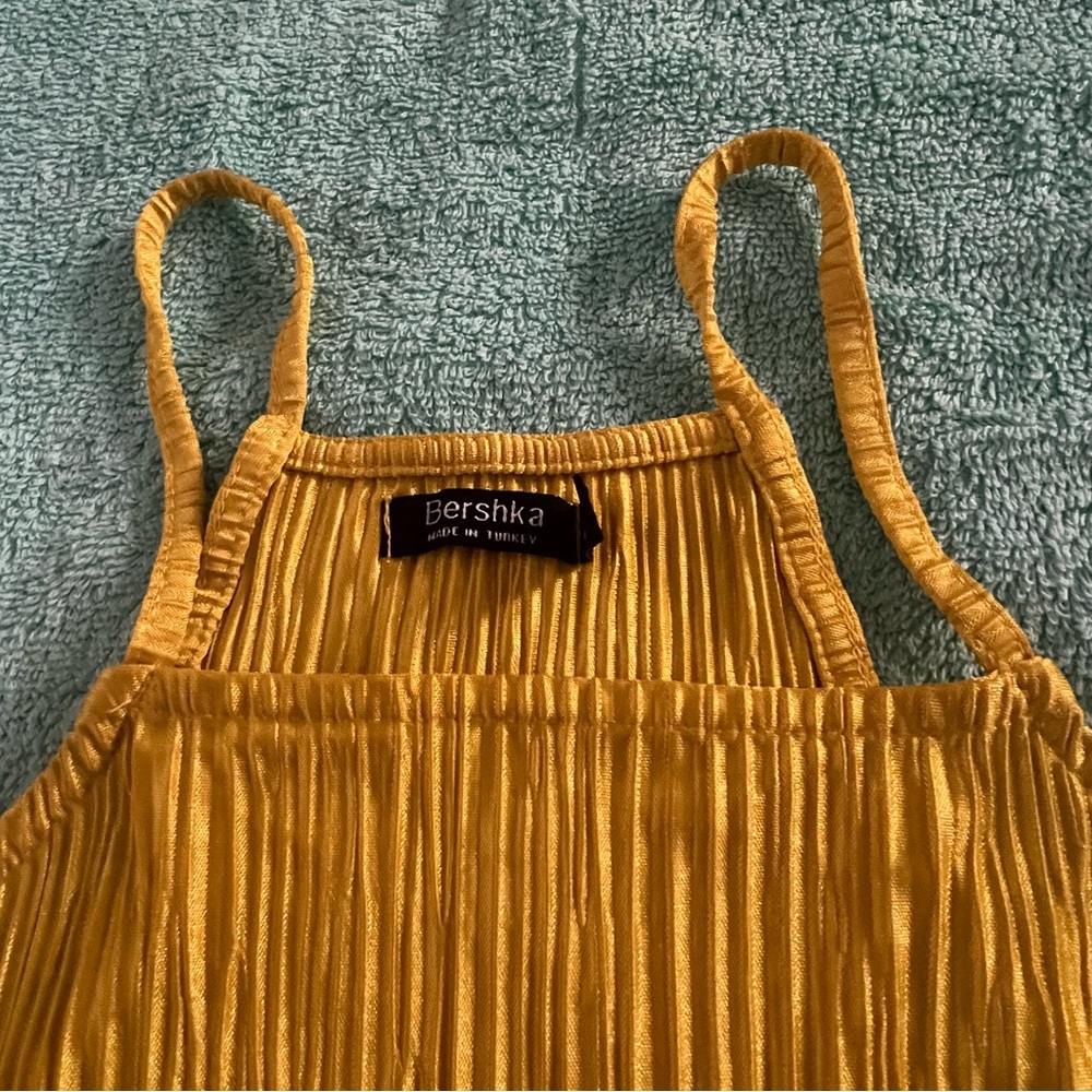 Bershka Mustard Pleated Tank Top - Picture 3 of 6
